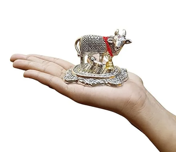 Silver_Metal_Traditional_Cow_Showpiece_For_Housewarming