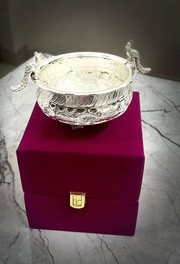 German_Silver_Bowl_|_Aluminium_Urli_Pot_for_Floating_Flowers_and_Tea_Light_Candles_Home_Office