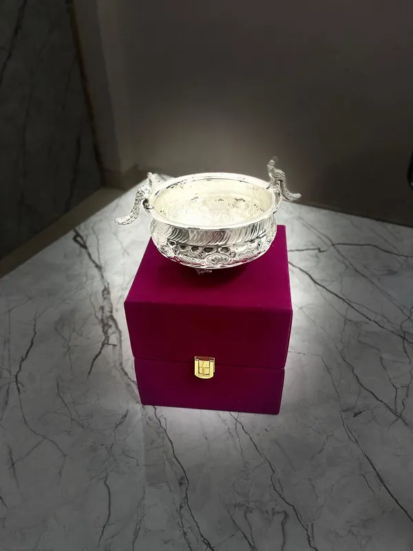 German_Silver_Bowl_|_Aluminium_Urli_Pot_for_Floating_Flowers_and_Tea_Light_Candles_Home_Office