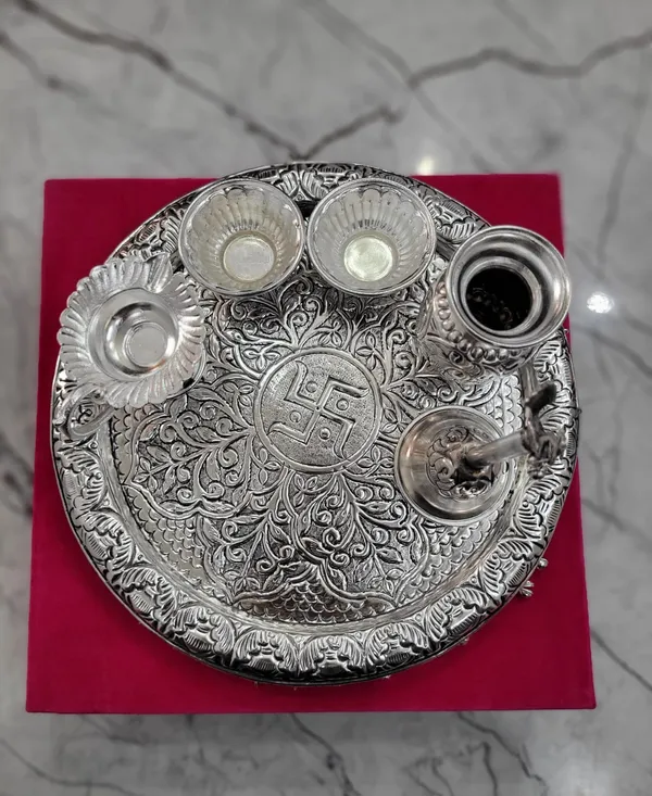 German_Silver_Pooja_Aarti/Thali_(Diameter_11??_set_of_6_items.
