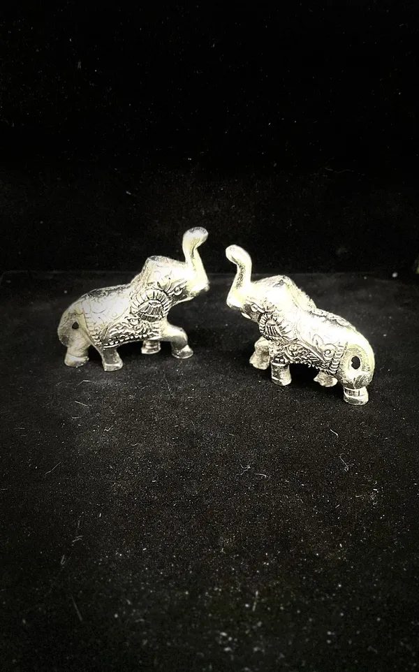 Gift_Elephant_Metal_Statue_Small_Size_Silver_Polish_2_pcs_Set_for_Showpiece_Enhance_Your_Home,Office_Table_Decorative_&_Gift_Article,Animal_Showpiece_Figurines