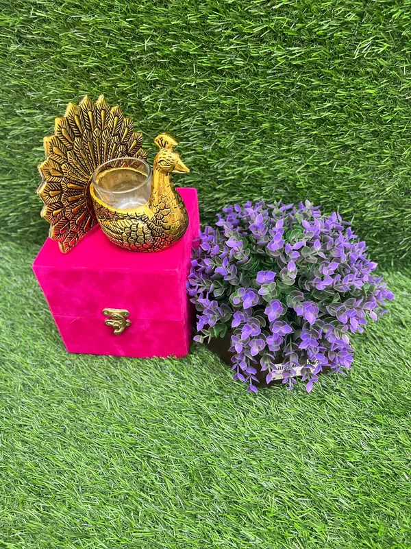 Gold_Plated_Dancing_Peacock_Showpiece_Candle_Holder_with_Tealight_Candle_and_with_Beautiful_Velvet_Box_Packing_for_Gifting_Anniversary_Valentine's_Day