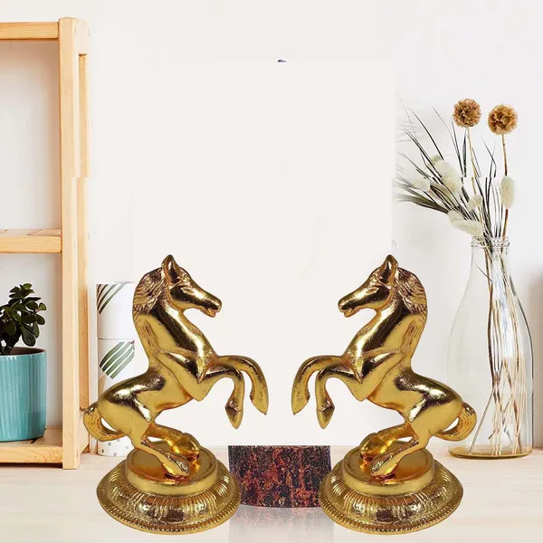 Golden_Metal_Solidmodern_Novelty_Horses_Showpicec_For_Grandparents_Day_Wedding_Diwali_Anniversary