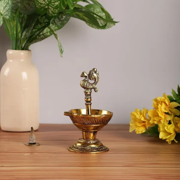 Golden_Metal_Glossy_Modern_Rectangular_Peacock_Diya_For_Wedding_Anniversary_Birthday