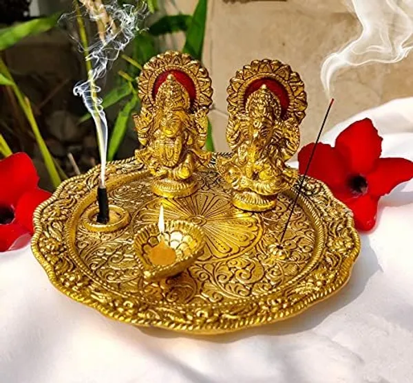 Golden_Metal_Traditional_For_Diwali