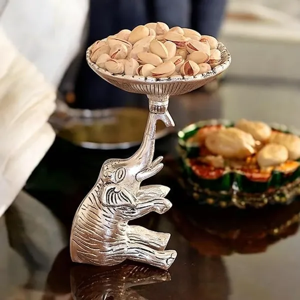 Silver_Metal_Home_Deco_Novelty_Elephant_For_Mandir_Pooja_Room