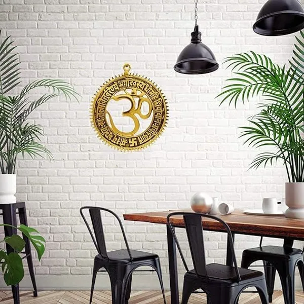 Golden_Art_Deco_Round_For_Anniversary