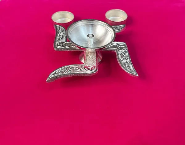 Silver-Toned_Metal_Swastik_Design_Tea_Light_Holder,_Traditional_Engraved_Pattern,Gift_Item