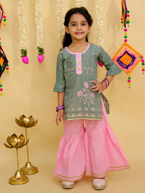 Junitos_Pure_Cotton_Woven_Three_Fourth_Sleeves_Floral_Printed_Gota_Lace_Embellished_Kurti_Sharara_Set -Green