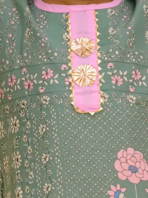 Junitos_Pure_Cotton_Woven_Three_Fourth_Sleeves_Floral_Printed_Gota_Lace_Embellished_Kurti_Sharara_Set -Green