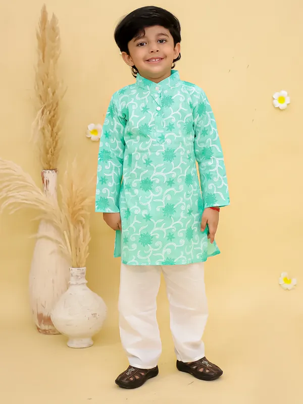 Junitos__Cotton_Woven_Full_Sleeves_paisley_Printed__Kurta_Pajama-_Green