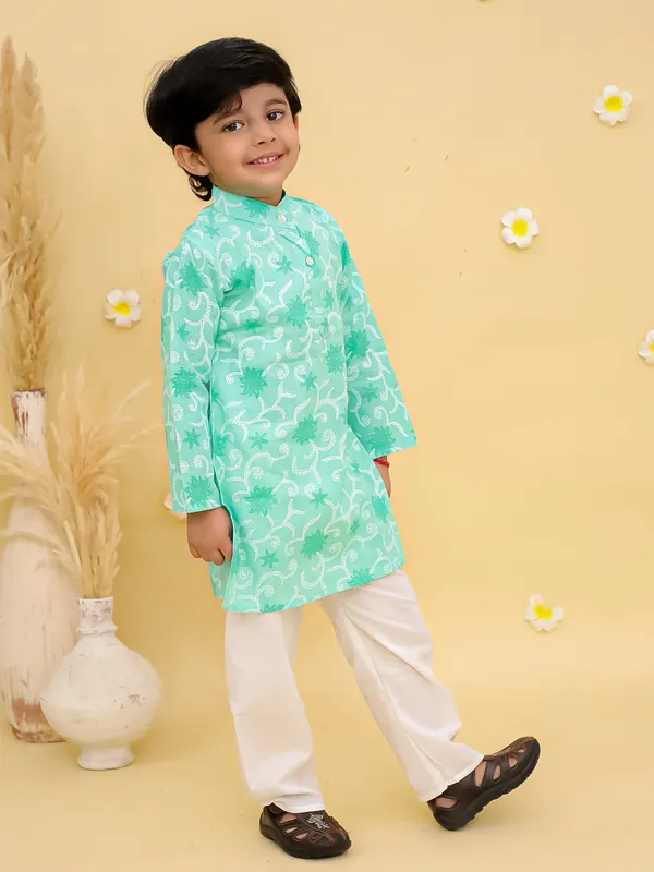 Junitos__Cotton_Woven_Full_Sleeves_paisley_Printed__Kurta_Pajama-_Green
