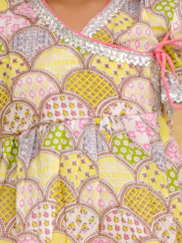 Junitos__Cotton_Woven_Short_Sleeves_paisley__Printed_Gota_Lace_Embellished_Kurti_Dhoti_Set -Yellow