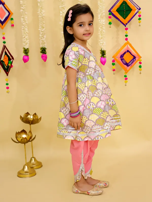 Junitos__Cotton_Woven_Short_Sleeves_paisley__Printed_Gota_Lace_Embellished_Kurti_Dhoti_Set -Yellow