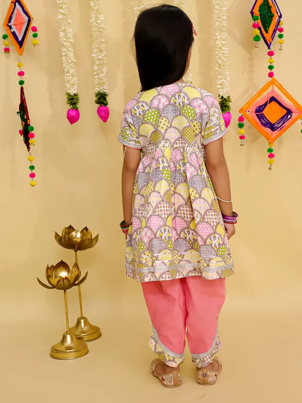 Junitos__Cotton_Woven_Short_Sleeves_paisley__Printed_Gota_Lace_Embellished_Kurti_Dhoti_Set -Yellow