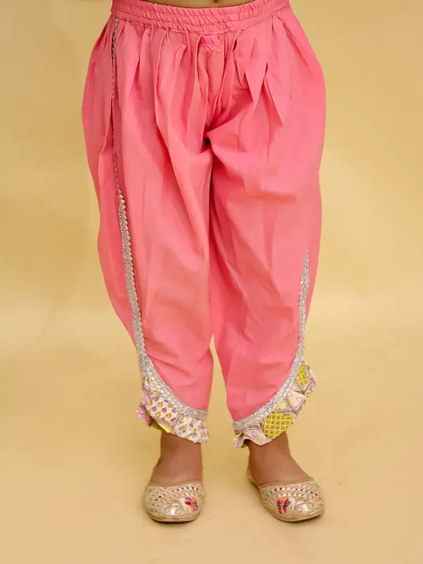 Junitos__Cotton_Woven_Short_Sleeves_paisley__Printed_Gota_Lace_Embellished_Kurti_Dhoti_Set -Yellow