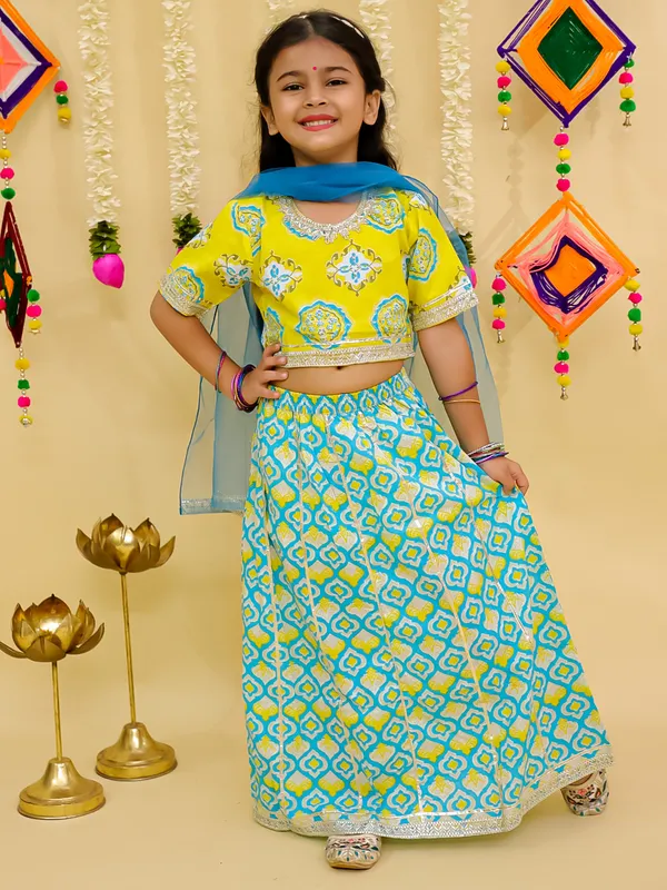 Junitos_Cotton_Woven__Short_Sleeve_Chevron_Printed__Lehenga_Choli_Dupatta_-Blue