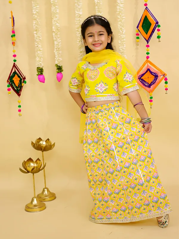 Junitos_Cotton_Woven__Short_Sleeve_Chevron_Printed__Lehenga_Choli_Dupatta_-Yellow