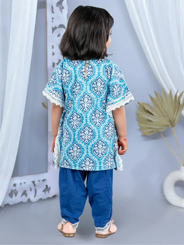 Blue_Ethnic_Print_Waist_Tie-Up_Cotton_Kaftan_With_Dhoti