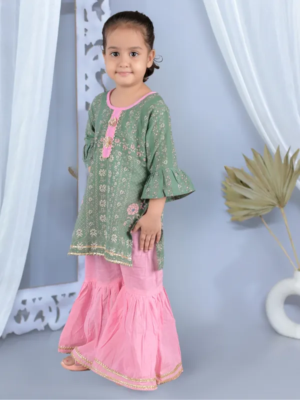 Green_Printed_Straight_Pure_Cotton_Kurti_With_Sharara