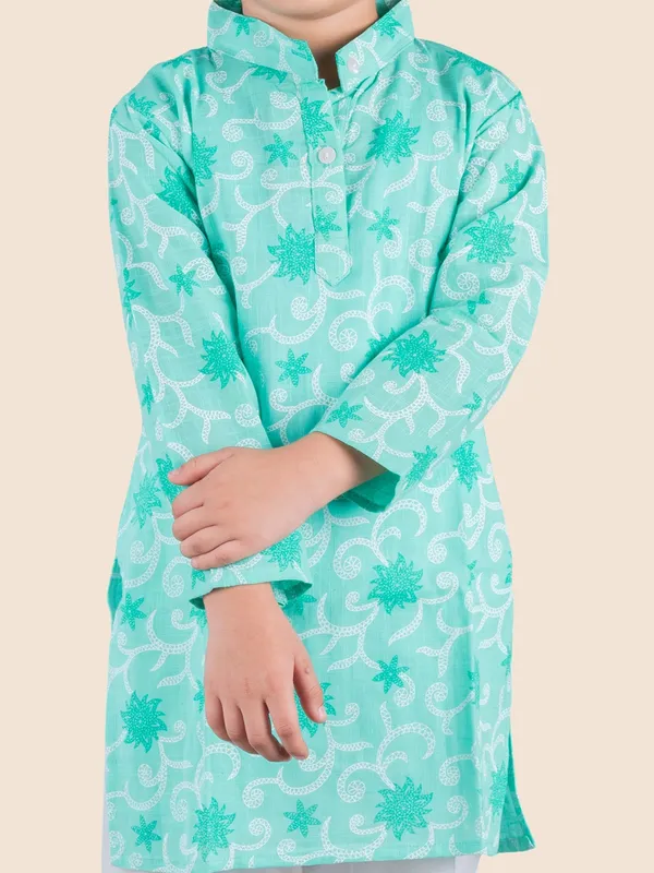 Green_Printed_Cotton_Straight_Kurta_With_Pyjamas