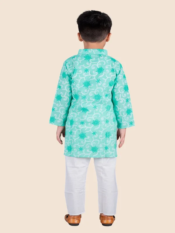 Green_Printed_Cotton_Straight_Kurta_With_Pyjamas