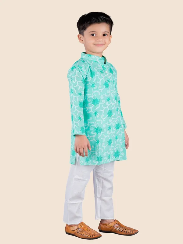 Green_Printed_Cotton_Straight_Kurta_With_Pyjamas