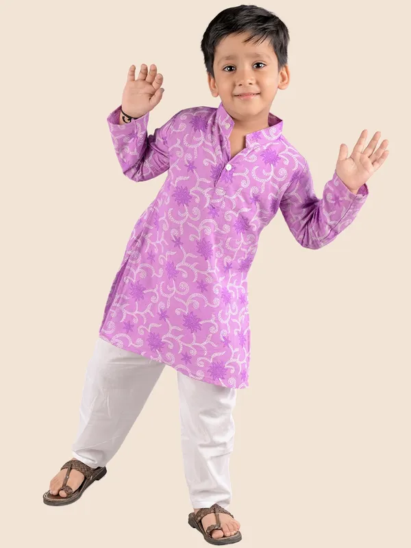Purple_Printed_Cotton_Straight_Kurta_With_Pyjamas