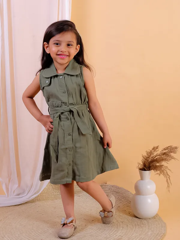 Green_Solid_Double_Gauze_Cotton_Sleeveless_Dress
