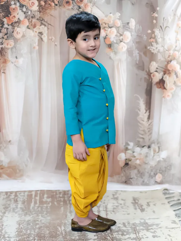 Tq_Green_Pure_Cotton_Full_Sleeve_Embroidered_Kurta_With_Dhoti