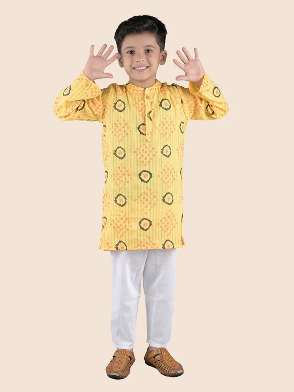 Yellow_Printed_Kantha_Woven_Cotton_Kurta_With_Pyjamas