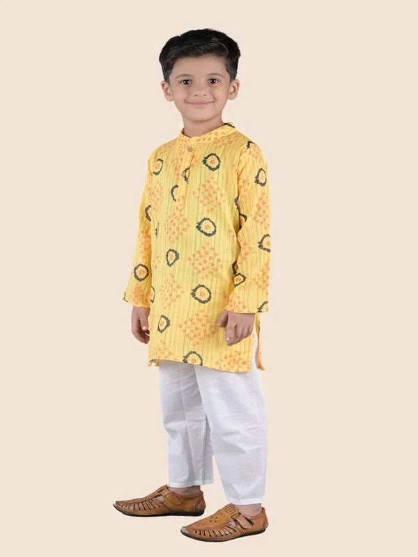 Yellow_Printed_Kantha_Woven_Cotton_Kurta_With_Pyjamas