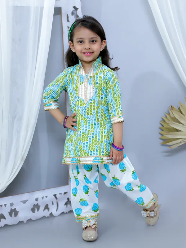 Blue_Pure_Cotton_Printed_Kurti_With_Patiala
