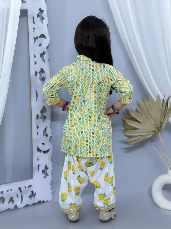 Yellow_Pure_Cotton_Printed_Kurti_With_Patiala