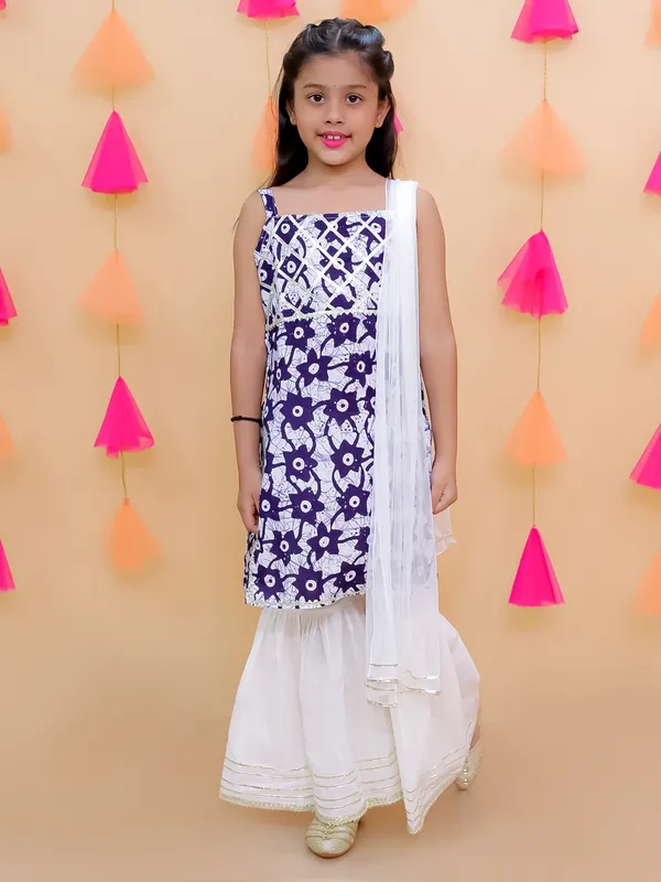 Blue_Pure_Cotton_Printed_Kurti_With_White_Sarara