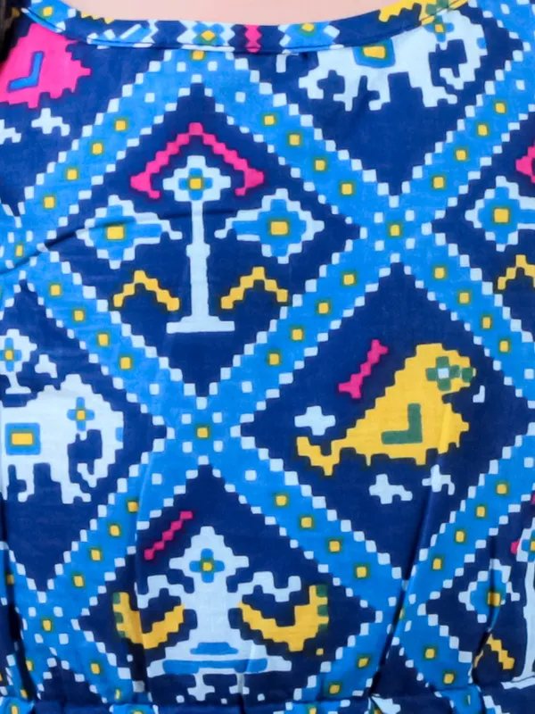 Blue_Printed_Pure_Cotton_Crop_Top_With_Adjuster_And_Pyjamas