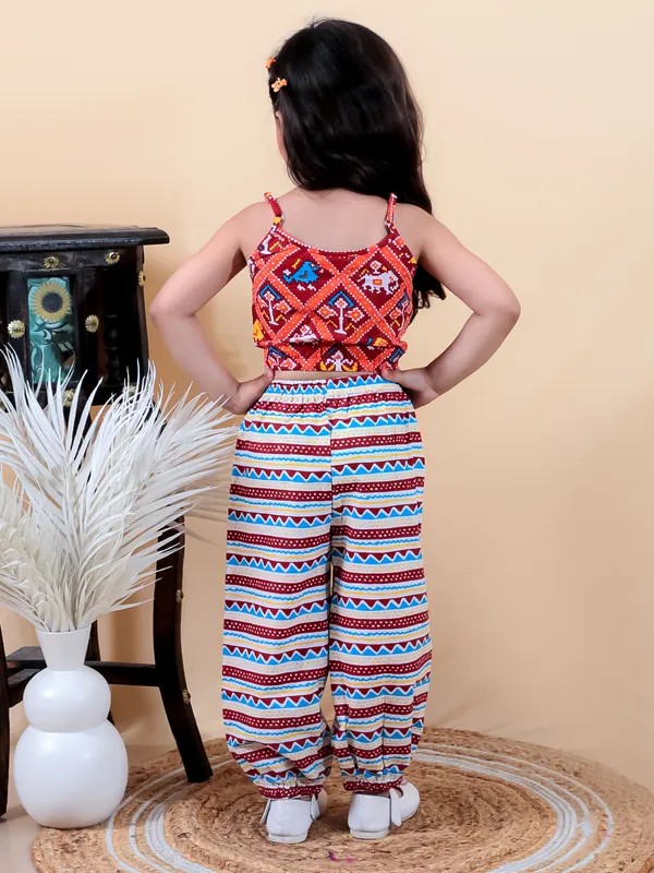 Red_Printed_Pure_Cotton_Crop_Top_With_Adjuster_And_Pyjamas