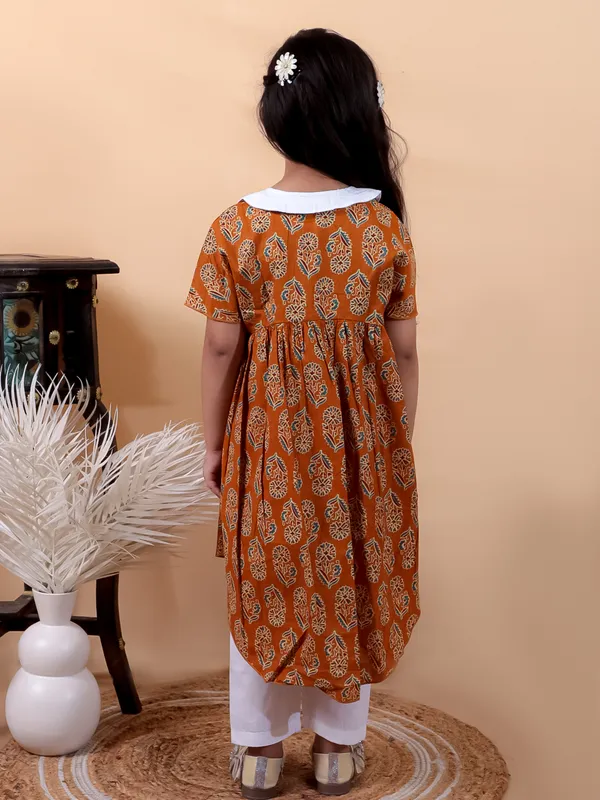Yellow_Pure_Cotton_Printed_Dress_With_Peter_Pan_Collar_And_Pyjamas