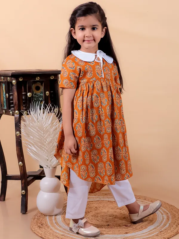 Yellow_Pure_Cotton_Printed_Dress_With_Peter_Pan_Collar_And_Pyjamas