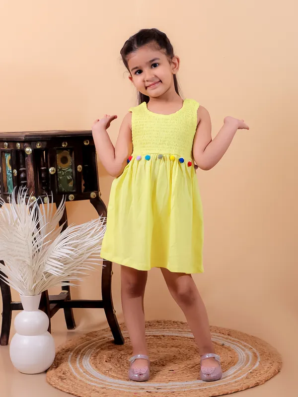 Yellow_Cotton_Smoking_One_Piece_Frock