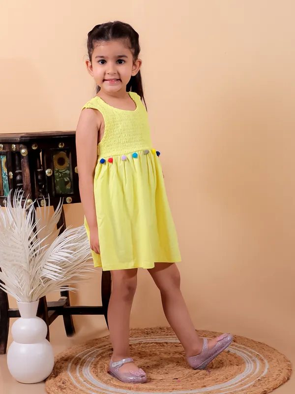 Yellow_Cotton_Smoking_One_Piece_Frock