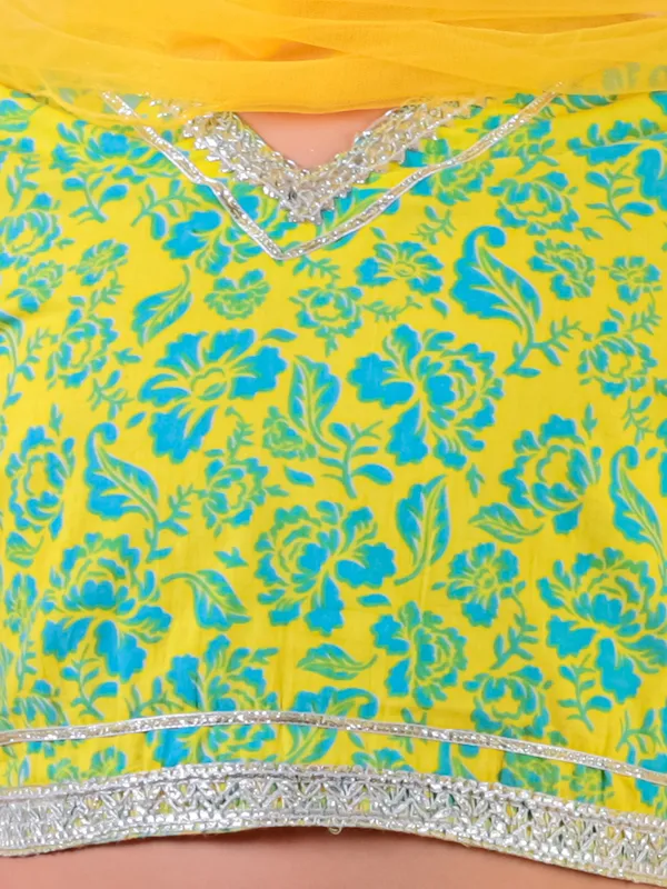 Yellow_Cotton_Printed_Lehanga_Choli_With_Dupatta
