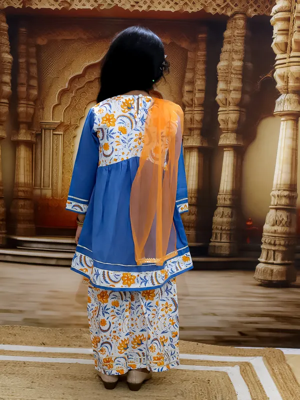 Blue_Cotton_Printed_Kurta_Pyjama_Set_With_Dupatta