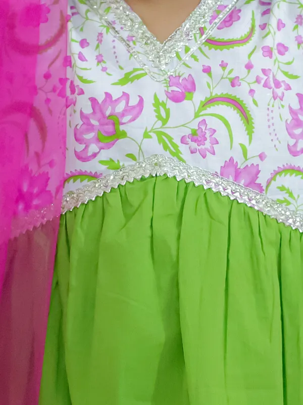 Green_Cotton_Printed_Kurta_Pyjama_Set_With_Dupatta