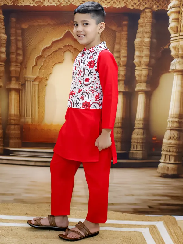 Red_Pure_Cotton_Printed_Kurta_Pyjama_With_Jacket