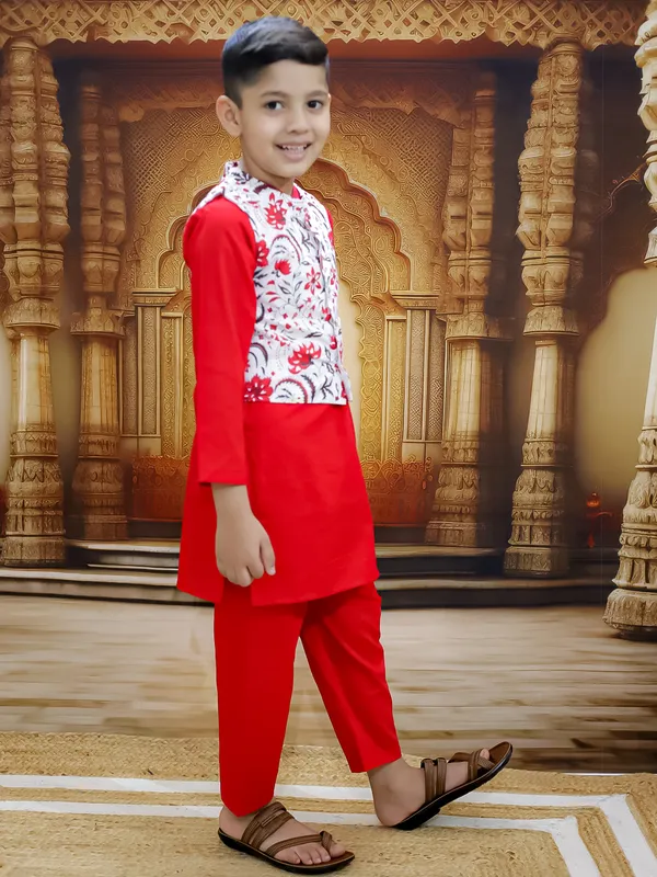 Red_Pure_Cotton_Printed_Kurta_Pyjama_With_Jacket