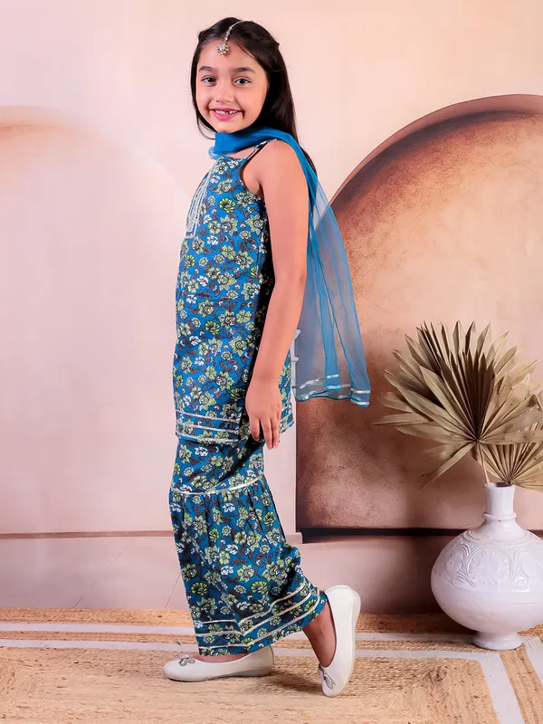 Turquise_Blue_Cotton_Printed_Kurti_With_Sharara_With_Dupatta