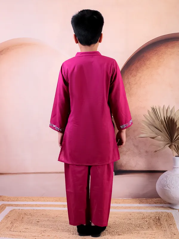 Pink_Pure_Cotton_Printed_Kurta_Pyjama_Set