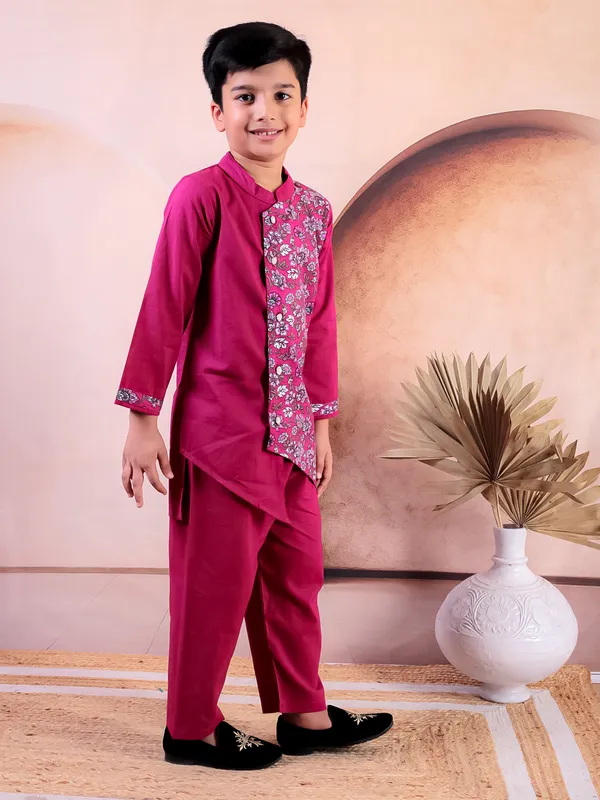 Pink_Pure_Cotton_Printed_Kurta_Pyjama_Set