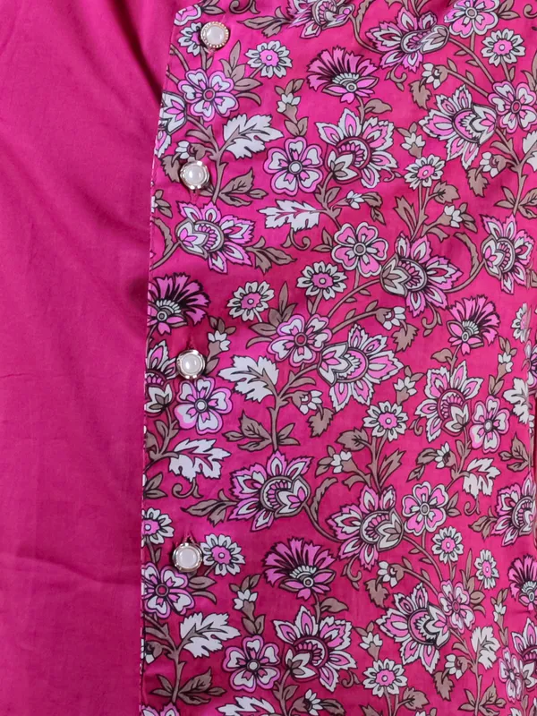 Pink_Pure_Cotton_Printed_Kurta_Pyjama_Set
